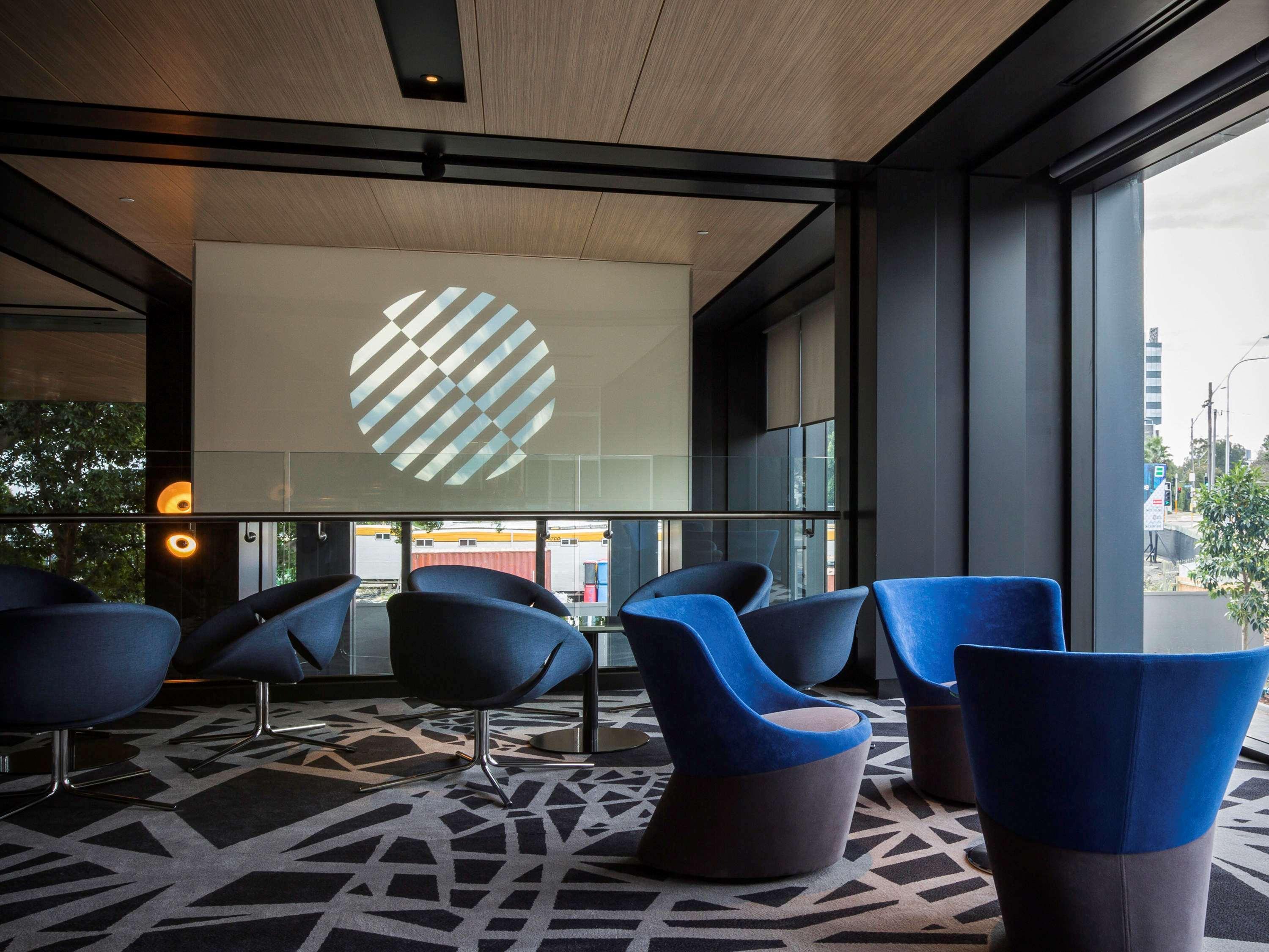Pullman Sydney Airport Hotel Ngoại thất bức ảnh The lounge at the 10th floor